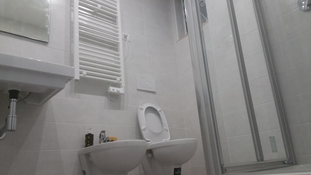 SuityRHome RioneMonti118 Roma Esterno foto